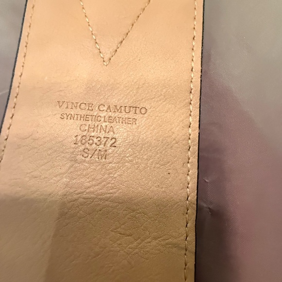 NWT Vince Camuto Black 2” Belt with Gold Buckle & Stretch Back Size S/M MSRP$48 - Picture 4 of 8